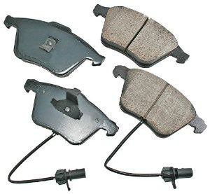Akebono EUR915 EURO Ultra-Premium Ceramic Brake Pad Set